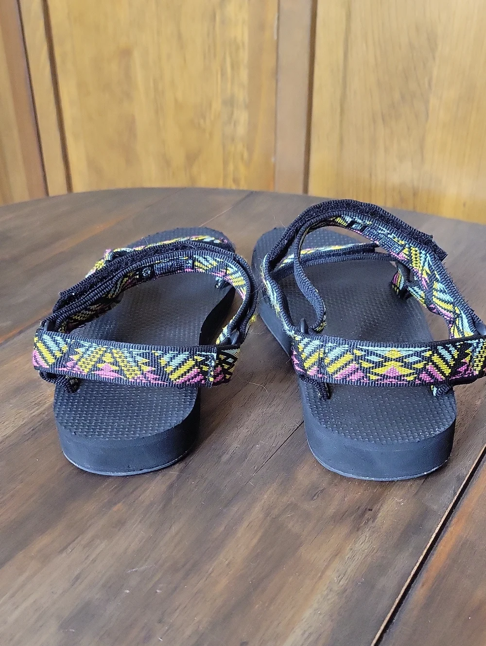 Teva Hurricane Sandals Sz 3